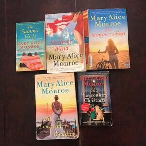 Mary Alice Monroe set of 5 books, "Low Country Summer" series, good cond.